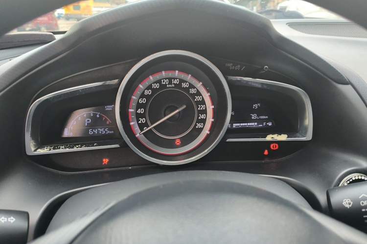 Used Mazda 3 Axela 2014 Sedan 1.5L Automatic Comfort Model Instrument Cluster