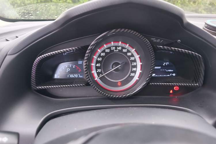 Used Mazda 3 Axela 2014 Hatchback 1.5L Automatic Luxury Model Instrument Cluster