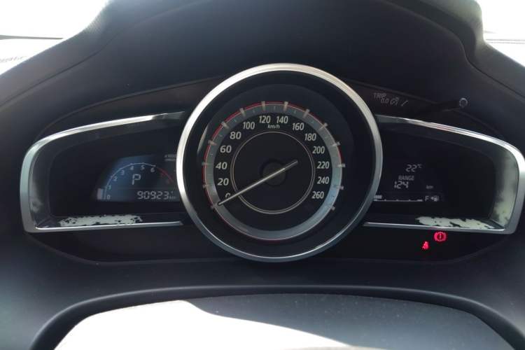 Used Mazda 3 Axela 2014 Sedan 1.5L Automatic Luxury Model Instrument Cluster