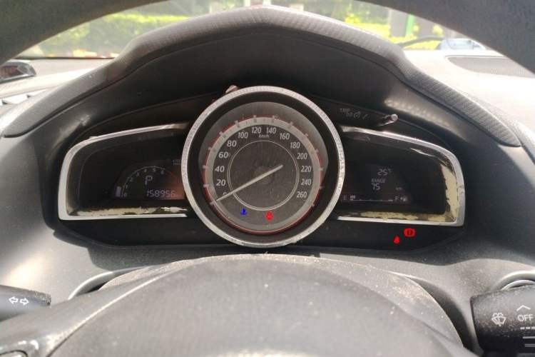 Used Mazda 3 Axela 2014 Sedan 1.5L Automatic Comfort Model Instrument Cluster