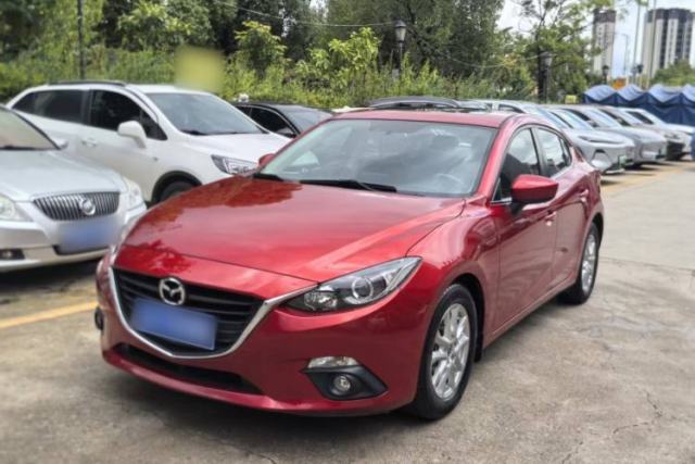 Ojetý Mazda 3 Axela 2014 Sedan 1.5L Automatic Luxury Model