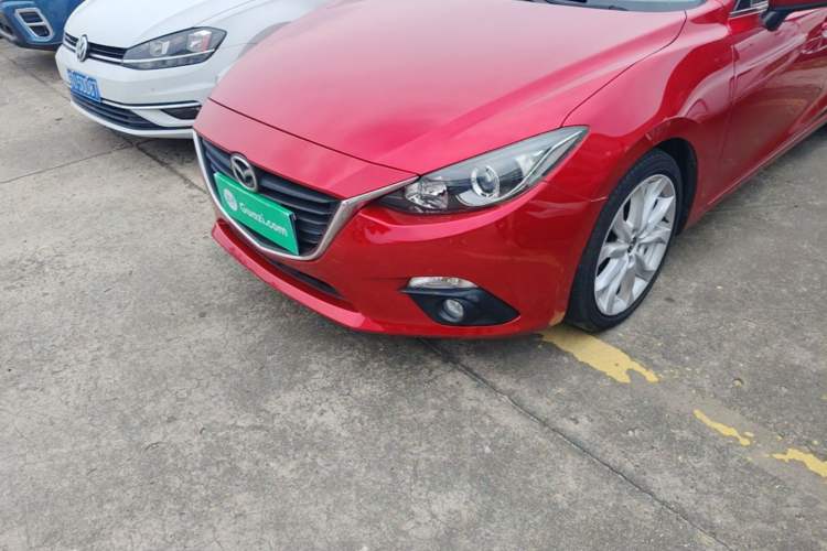 Used Mazda 3 Axela 2014 Sedan 2.0L Automatic Sport Model Left Front Headlight