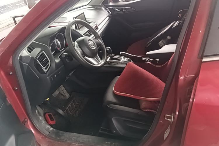 Used Mazda 3 Axela 2014 Sedan 1.5L Automatic Luxury Model Left Front Seat