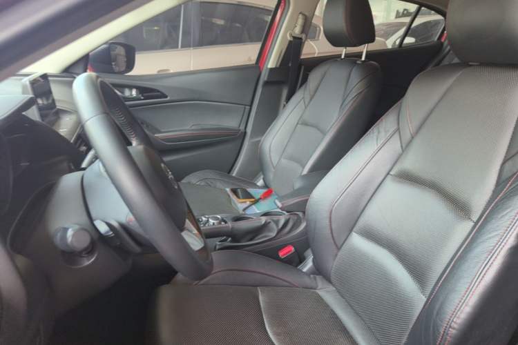 Used Mazda 3 Axela 2014 Sedan 2.0L Automatic Sport Model Left Front Seat