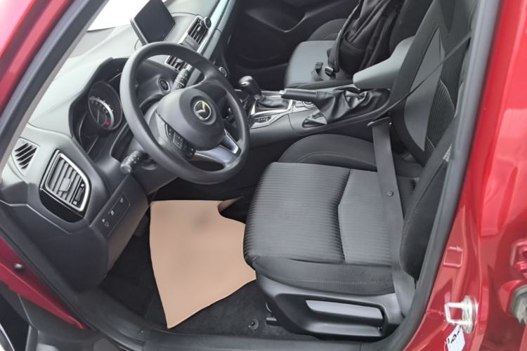 Used Mazda 3 Axela 2014 Hatchback 1.5L Automatic Luxury Model Left Front Seat