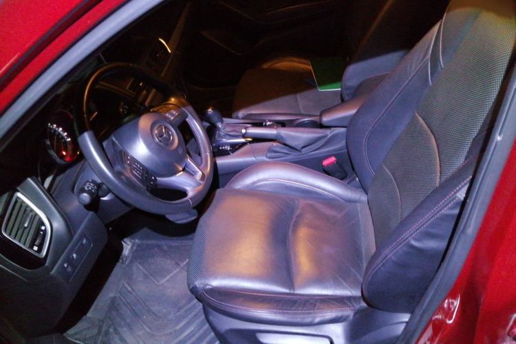 Used Mazda 3 Axela 2014 Sedan 2.0L Automatic Sport Model Left Front Seat