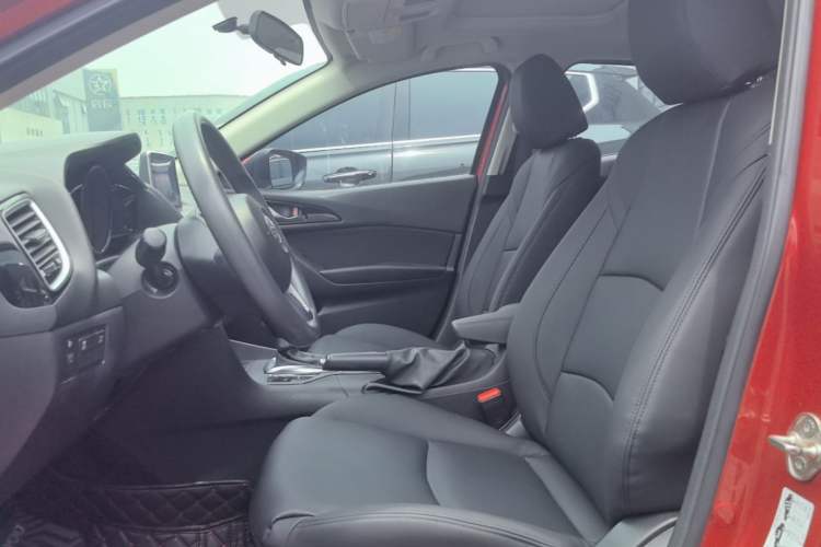 Used Mazda 3 Axela 2014 Hatchback 1.5L Automatic Luxury Model Left Front Seat