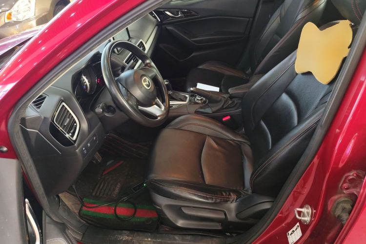 Used Mazda 3 Axela 2014 Sedan 1.5L Automatic Comfort Model Left Front Seat