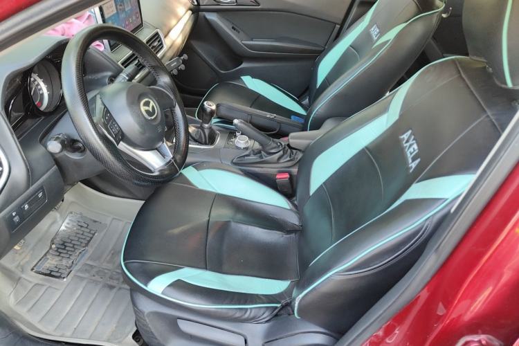 Used Mazda 3 Axela 2014 Sedan 1.5L Manual Comfort Model Left Front Seat