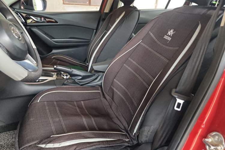 Used Mazda 3 Axela 2014 Sedan 1.5L Automatic Comfort Model Left Front Seat