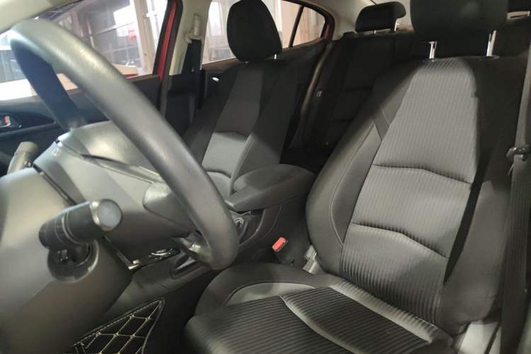 Used Mazda 3 Axela 2014 Sedan 1.5L Automatic Luxury Model Left Front Seat