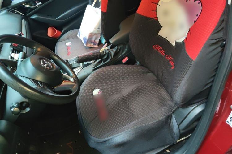 Used Mazda 3 Axela 2014 Sedan 1.5L Automatic Luxury Model Left Front Seat