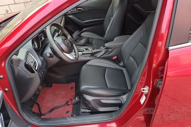 Used Mazda 3 Axela 2014 Sedan 1.5L Automatic Luxury Model Left Front Seat