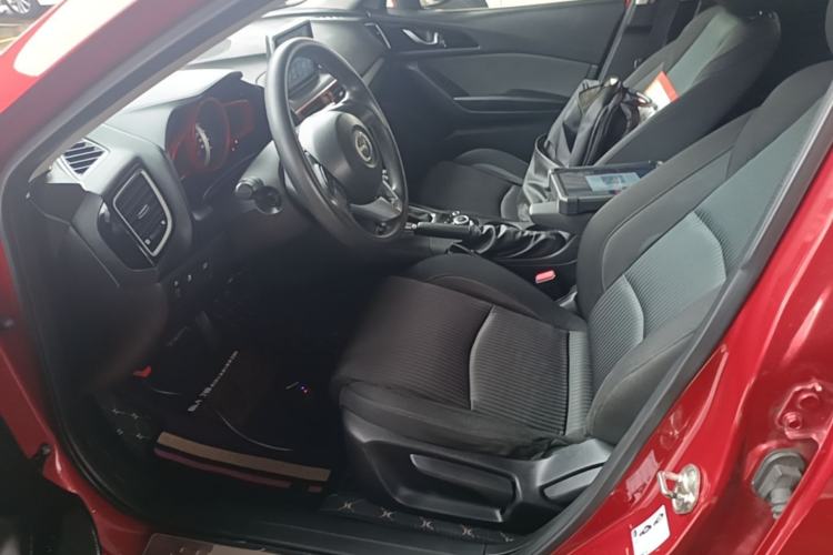 Used Mazda 3 Axela 2014 Sedan 1.5L Automatic Comfort Model Left Front Seat
