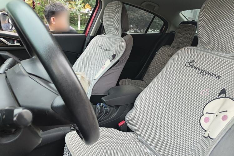 Used Mazda 3 Axela 2014 Sedan 1.5L Automatic Comfort Model Left Front Seat