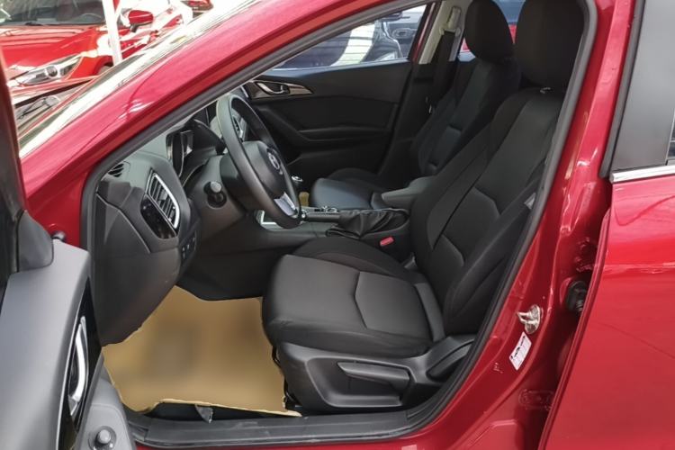 Used Mazda 3 Axela 2014 Sedan 1.5L Manual Comfort Model Left Front Seat