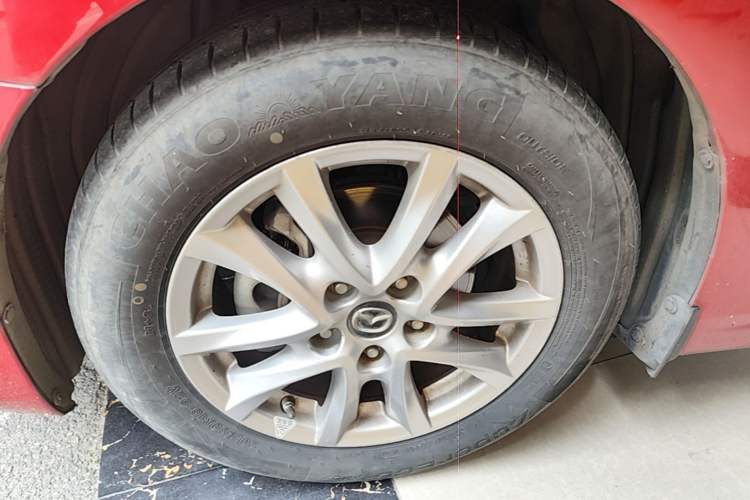 Used Mazda 3 Axela 2014 Sedan 1.5L Automatic Luxury Model Left Front Wheel Hub