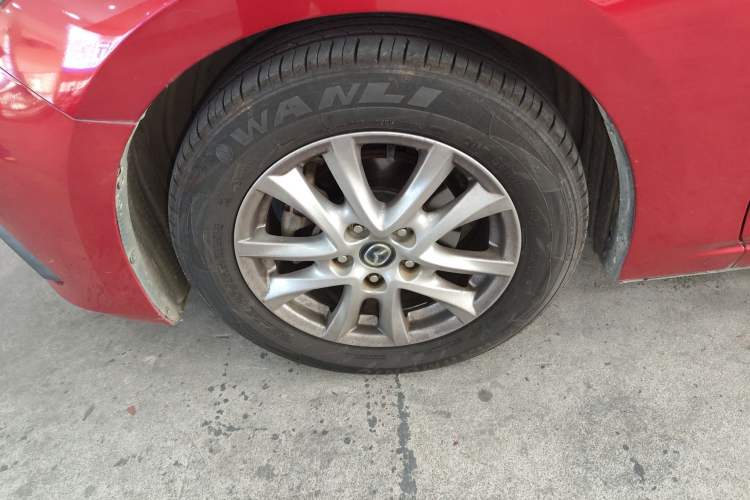 Used Mazda 3 Axela 2014 Sedan 1.5L Automatic Comfort Model Left Front Wheel Hub