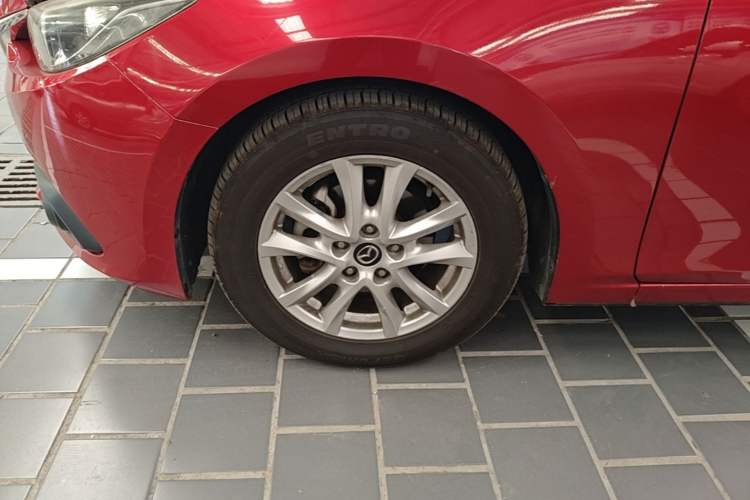 Used Mazda 3 Axela 2014 Sedan 1.5L Automatic Luxury Model Left Front Wheel Hub