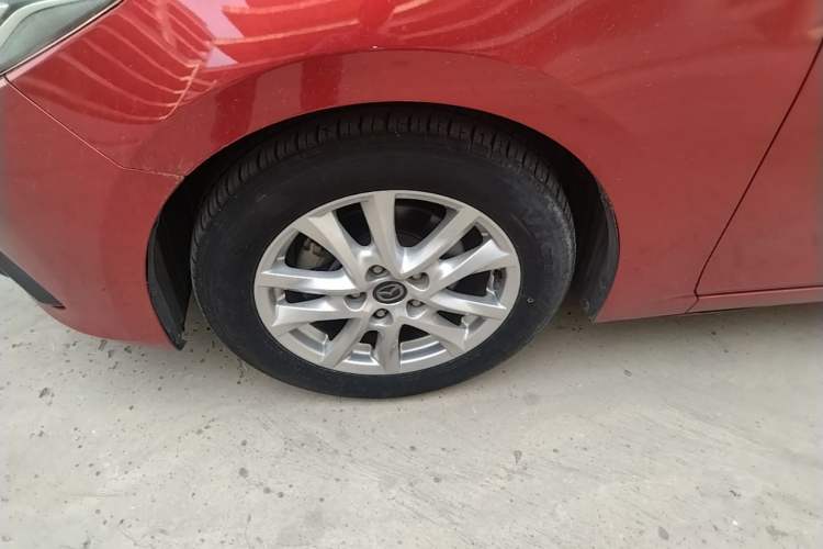 Used Mazda 3 Axela 2014 Sedan 1.5L Automatic Luxury Model Left Front Wheel Hub