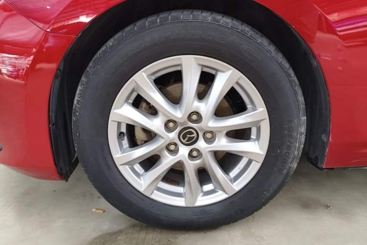 Used Mazda 3 Axela 2014 Sedan 1.5L Manual Comfort Model Left Front Wheel Hub