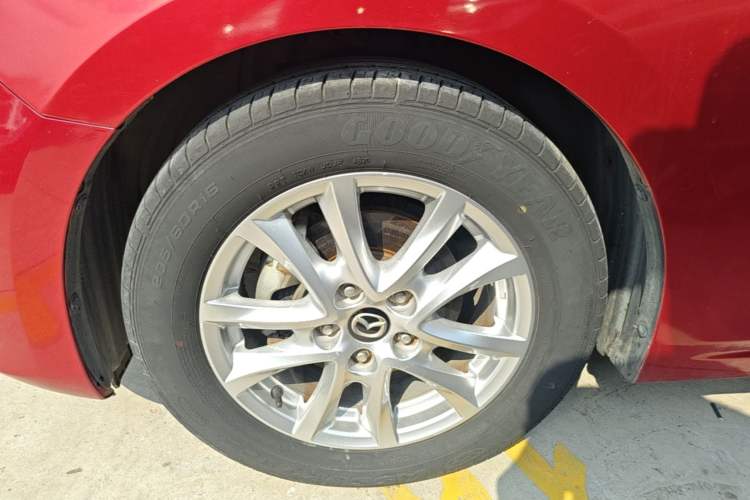 Used Mazda 3 Axela 2014 Sedan 1.5L Automatic Luxury Model Left Front Wheel Hub
