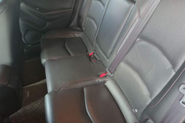 Used Mazda 3 Axela 2014 Sedan 2.0L Automatic Sport Model Left Rear Seat