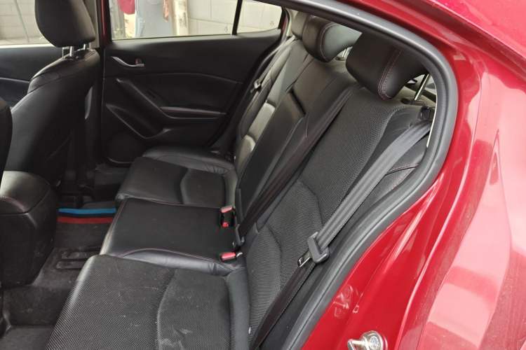 Used Mazda 3 Axela 2014 Sedan 2.0L Automatic Sport Model Left Rear Seat