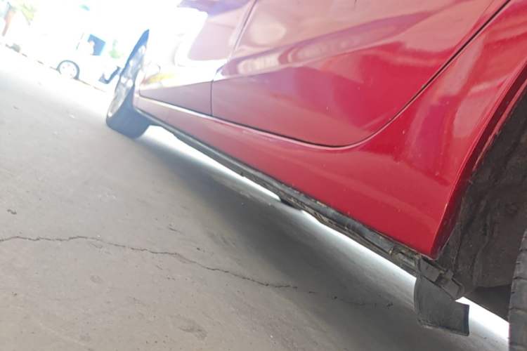Used Mazda 3 Axela 2014 Sedan 2.0L Automatic Sport Model Left Side Sill