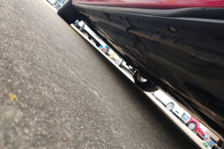 Used Mazda 3 Axela 2014 Sedan 2.0L Automatic Sport Model Left Side Sill