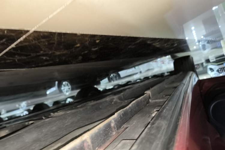 Used Mazda 3 Axela 2014 Sedan 1.5L Automatic Luxury Model Left Side Sill