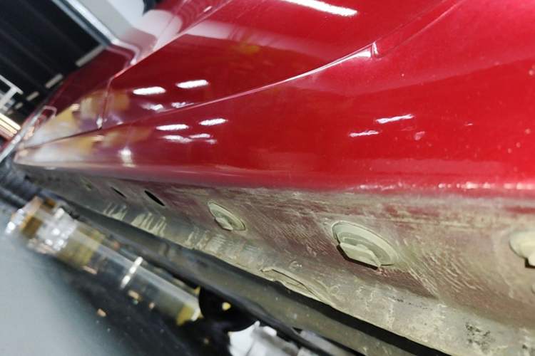 Used Mazda 3 Axela 2014 Sedan 2.0L Automatic Sport Model Left Side Sill