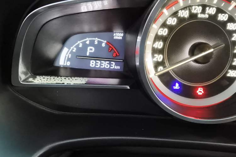 Used Mazda 3 Axela 2014 Sedan 1.5L Automatic Comfort Model Odometer Close Up