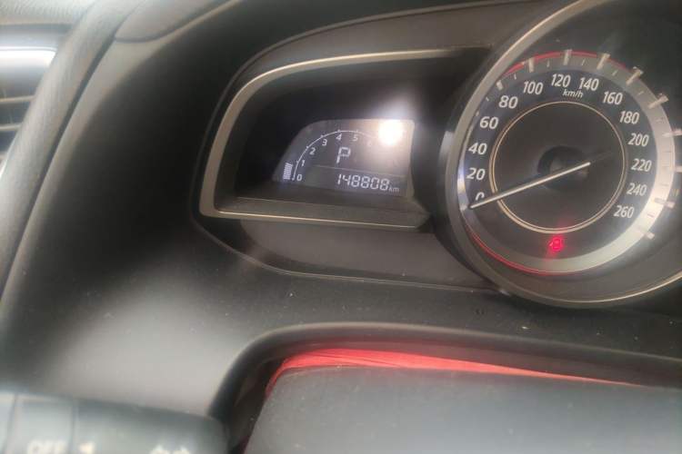 Used Mazda 3 Axela 2014 Sedan 1.5L Automatic Luxury Model Odometer Close Up