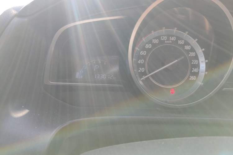 Used Mazda 3 Axela 2014 Hatchback 1.5L Automatic Luxury Model Odometer Close Up