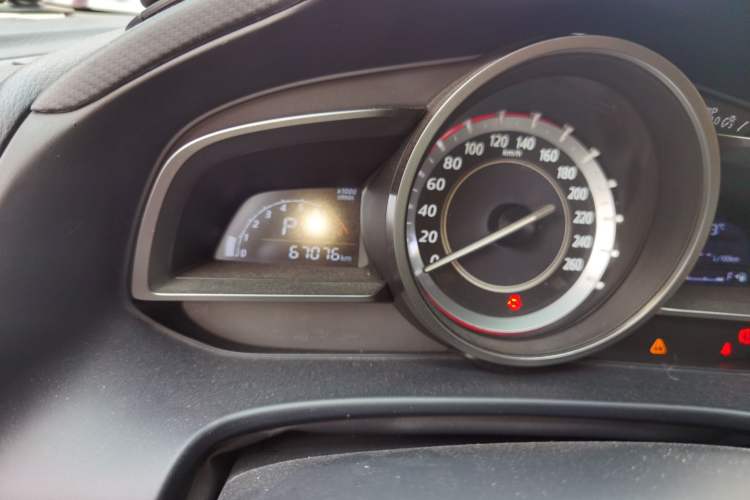 Used Mazda 3 Axela 2014 Sedan 1.5L Automatic Comfort Model Odometer Close Up