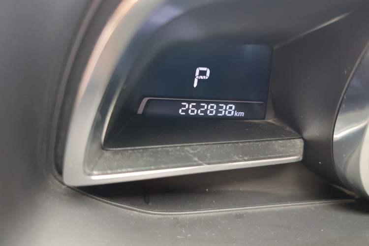Used Mazda 3 Axela 2014 Sedan 2.0L Automatic Flagship Model Odometer Close Up