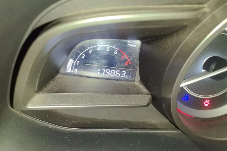Used Mazda 3 Axela 2014 Sedan 1.5L Manual Comfort Model Odometer Close Up
