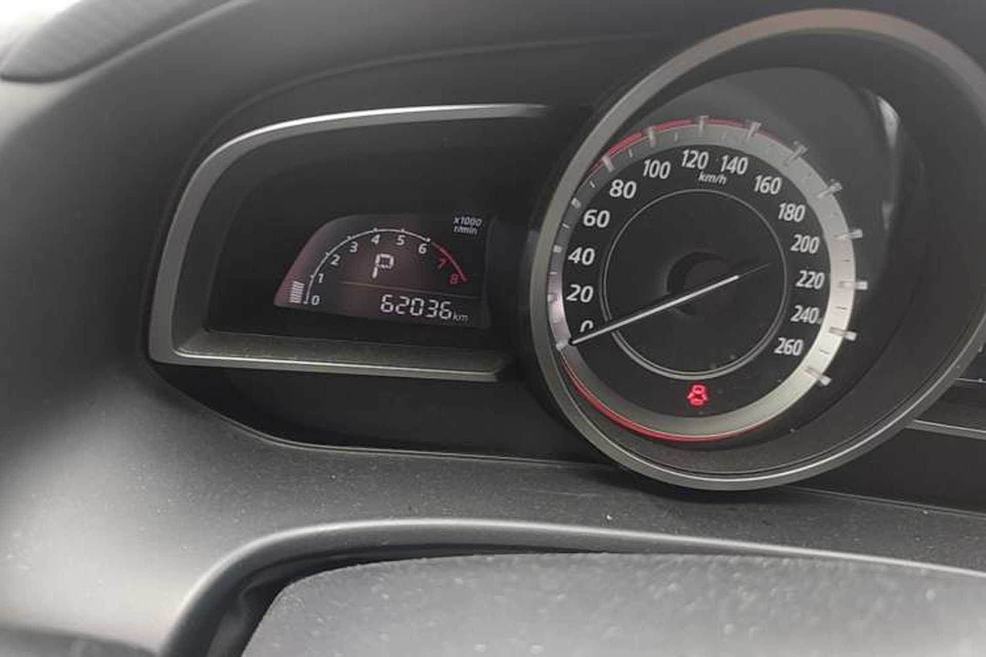 Used Mazda 3 Axela 2014 Sedan 1.5L Automatic Luxury Model Odometer Close Up