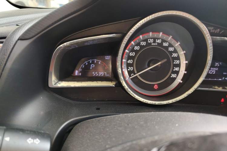 Used Mazda 3 Axela 2014 Sedan 1.5L Automatic Comfort Model Odometer Close Up