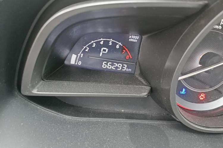 Used Mazda 3 Axela 2014 Sedan 2.0L Automatic Sport Model Odometer Close Up