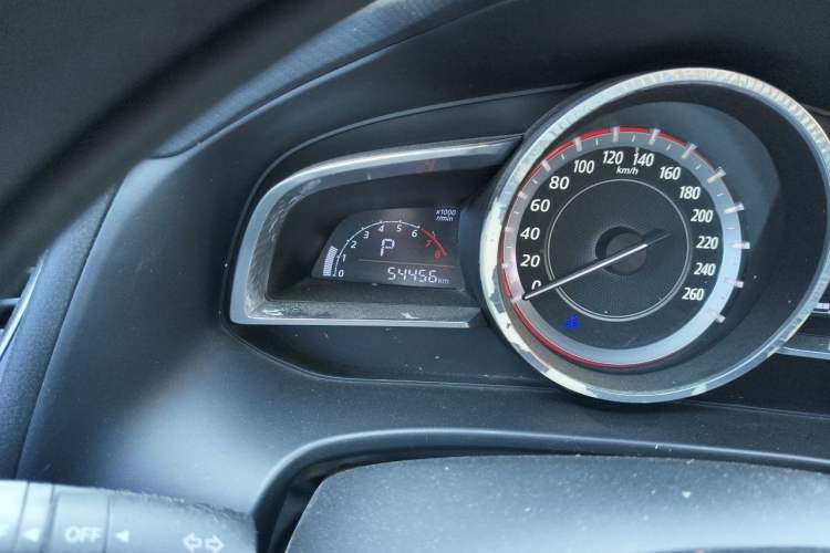 Used Mazda 3 Axela 2014 Sedan 1.5L Automatic Comfort Model Odometer Close Up