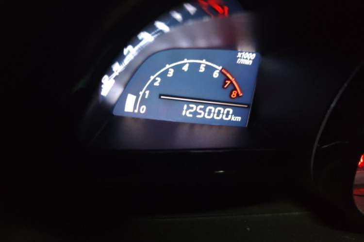 Used Mazda 3 Axela 2014 Sedan 1.5L Manual Comfort Model Odometer Close Up