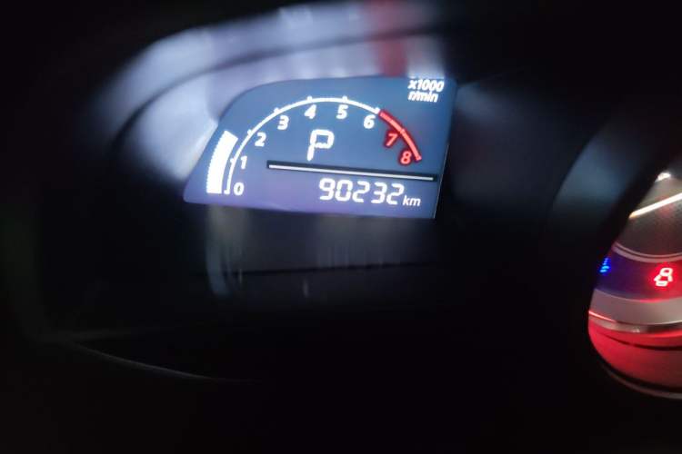 Used Mazda 3 Axela 2014 Sedan 1.5L Automatic Comfort Model Odometer Close Up