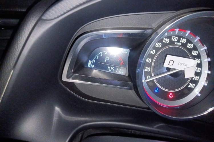 Used Mazda 3 Axela 2014 Sedan 1.5L Automatic Luxury Model Odometer Close Up