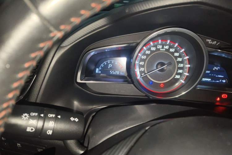 Used Mazda 3 Axela 2014 Hatchback 1.5L Automatic Prestige Model Odometer Close Up