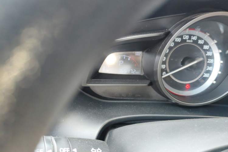 Used Mazda 3 Axela 2014 Sedan 1.5L Automatic Comfort Model Odometer Close Up