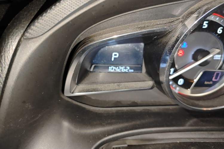 Used Mazda 3 Axela 2014 Sedan 2.0L Automatic Flagship Model Odometer Close Up