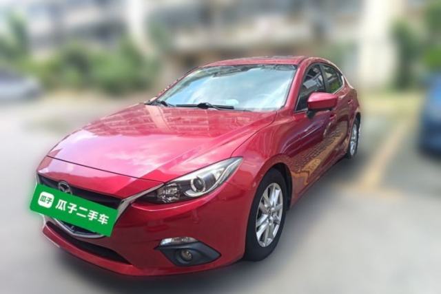 Używany Mazda 3 Axela 2014 Hatchback 1.5L Automatic Luxury Model