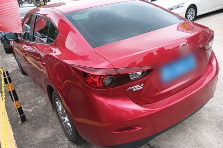 Used Mazda 3 Axela 2014 Sedan 1.5L Automatic Comfort Model Rear Left 45 Deg